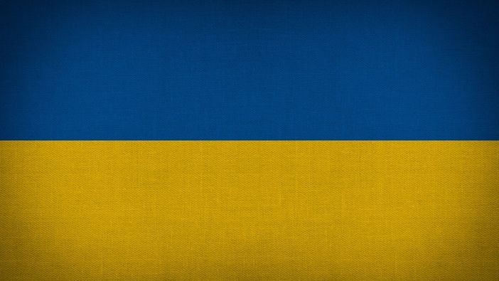 “L’Arte dei Giovani contro la guerra”. Una raccolta fondi per i profughi ucraini del territorio