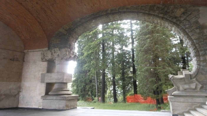 Dopo il podcast arriva la petizione per il gioiello liberty: «Recuperiamo e riapriamo il Grand Hotel del Campo dei Fiori»