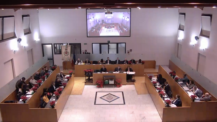 Approvato il Bilancio comunale di Gallarate, maggioranza e opposizione restano blocchi contrapposti