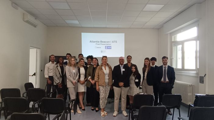 Ats Insubria ha ospitato 12 studenti di business e medicina provenienti da prestigiose Università americane Ats Insubria ha ospitato 12 studenti di business e medicina provenienti da prestigiose Università americane