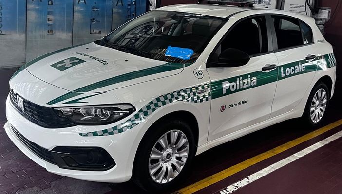 Nella foto una delle auto in dotazione al comando della Polizia locale di Rho