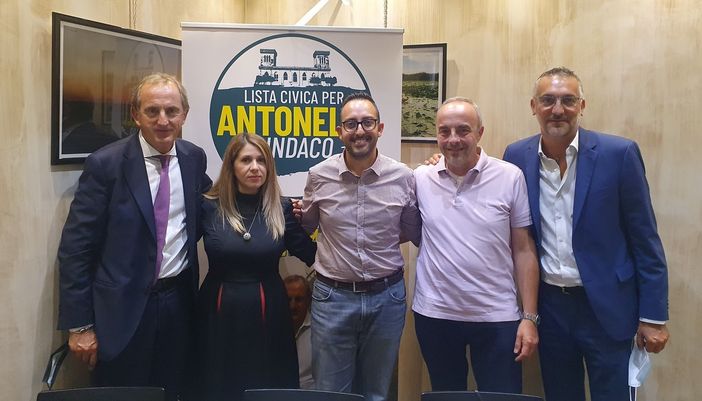 Da sinistra, Antonelli, Moschitta, Artusa, De Vita e Iadonisi