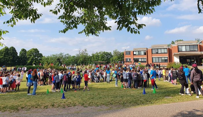 Al via le “Olimpiadi” dell’istituto Pertini. «Lo sport è fondamentale per l’educazione dei nostri ragazzi»