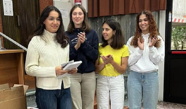 FOTO. Pioggia di borse di studio al diploma day del liceo Crespi FOTO. Pioggia di borse di studio al diploma day del liceo Crespi