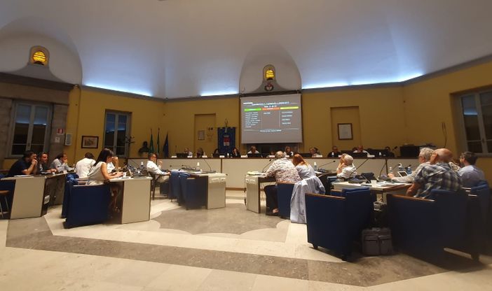 Busto, in Consiglio comunale il primo passo verso la vendita di Prealpi Gas