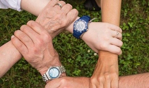 Truffe online: varesino vittima di un finto venditore di orologi Truffe online: varesino vittima di un finto venditore di orologi
