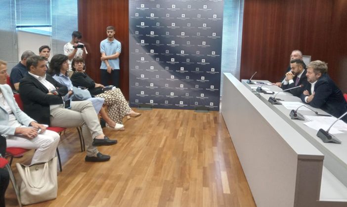 Assestamento al bilancio regionale, minoranze all’attacco: «Serve programmazione, non mance» Assestamento al bilancio regionale, minoranze all’attacco: «Serve programmazione, non mance»