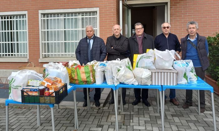 Lions Club Rescaldina Sempione, borse alimentari per la “Mensa dei Poveri” di Legnano