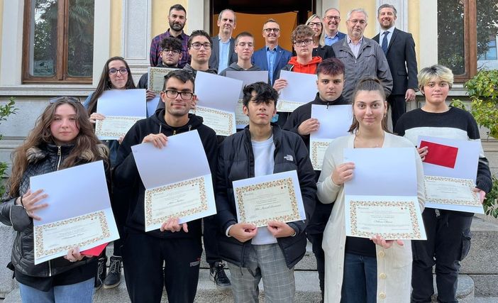 L’industria grafica del Varesotto premia il merito: sei borse di studio a giovani talenti