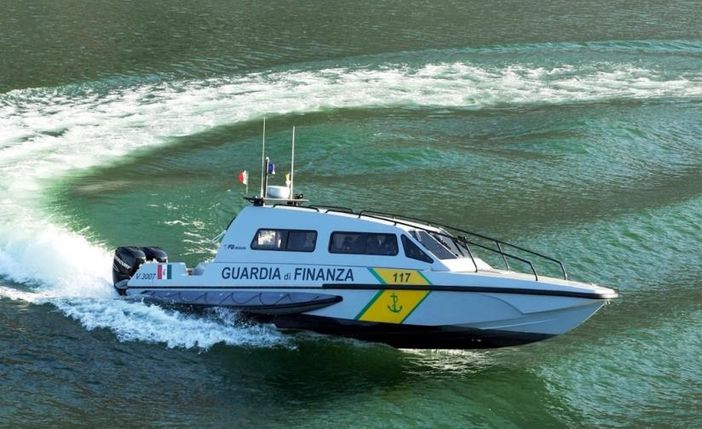 Ad agosto 30 violazioni alle norme di sicurezza scoperte dalla Guardia di Finanza sul Ceresio