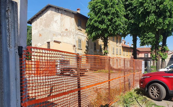 Parco e area feste, sono partiti i lavori all’ex oratorio di Sacconago