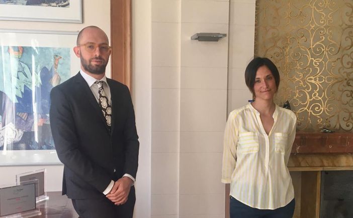 Gianluca Albè e Chiara Greco nello studio A&A di Busto Gianluca Albè e Chiara Greco nello studio A&A di Busto