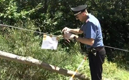 Donna precipitata dalla teleferica a Calasca: tre persone indagate