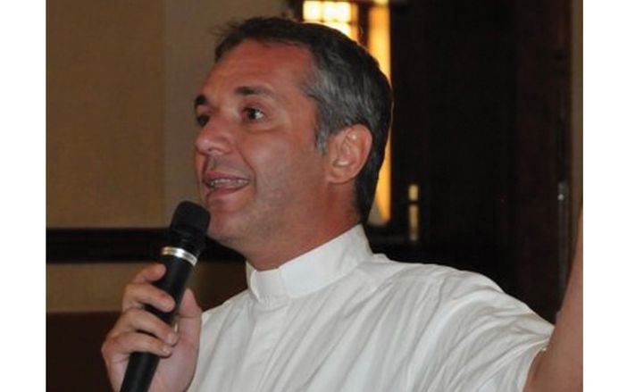 don Francesco foto dal sito della Chiesa di Milano