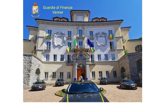 Contrabbando di sigarette: sequestrati 200 chili di tabacco e sanzioni per un milione di euro