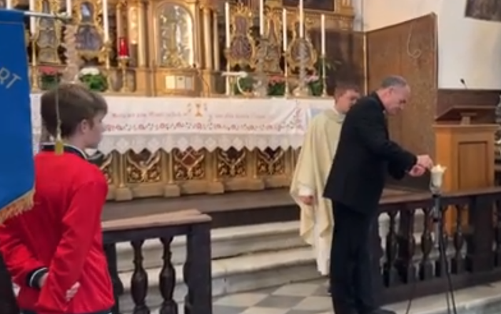 Festa della Madonna in Campagna: stasera l’arrivo della fiaccola a Sacconago Festa della Madonna in Campagna: stasera l’arrivo della fiaccola a Sacconago