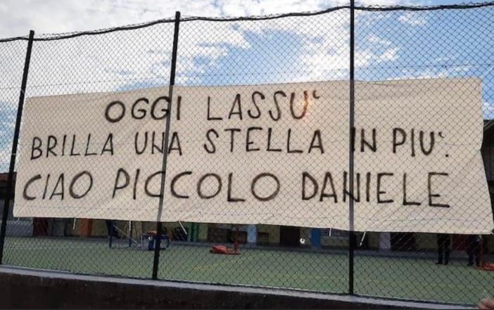 La foto postata dal sindaco di Olgiate Gianni Montano