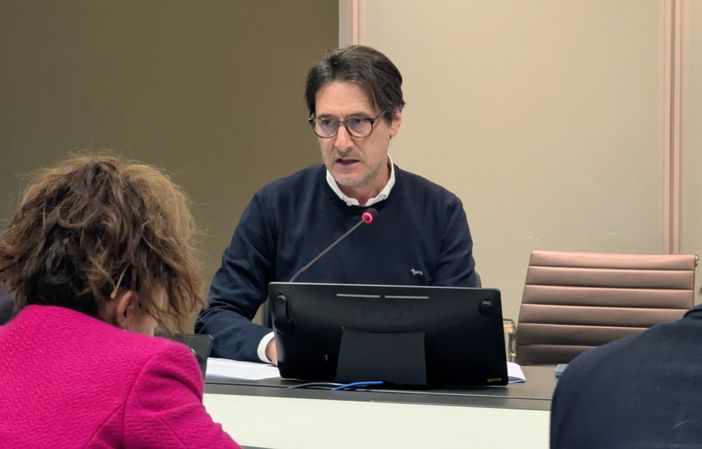 “Patentino digitale”, al via il progetto per i giovani. Licata: «Proteggere i ragazzi dai rischi del web» “Patentino digitale”, al via il progetto per i giovani. Licata: «Proteggere i ragazzi dai rischi del web»