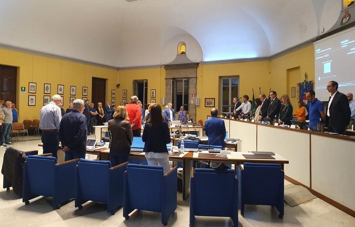 Cessione di Agesp Energia, battibecchi in Consiglio. Il sindaco: «Non una svendita ma una bella operazione»