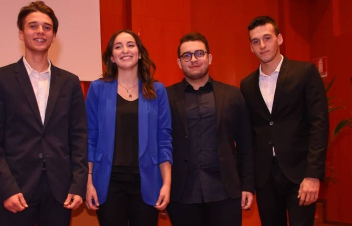 Nelle foto sopra e sotto: studenti, docenti e la presentazione del Museo Didattico Digitale, inizio di un percorso che continua con la Settimana della Memoria