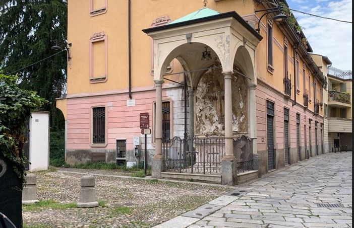 L’appello a tutti i “Carli” di Busto Arsizio per salvare la statua del Borromeo