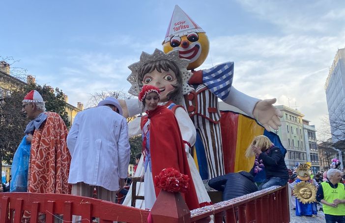 "Carnevòl al foegu " -  Carnevale al fuoco