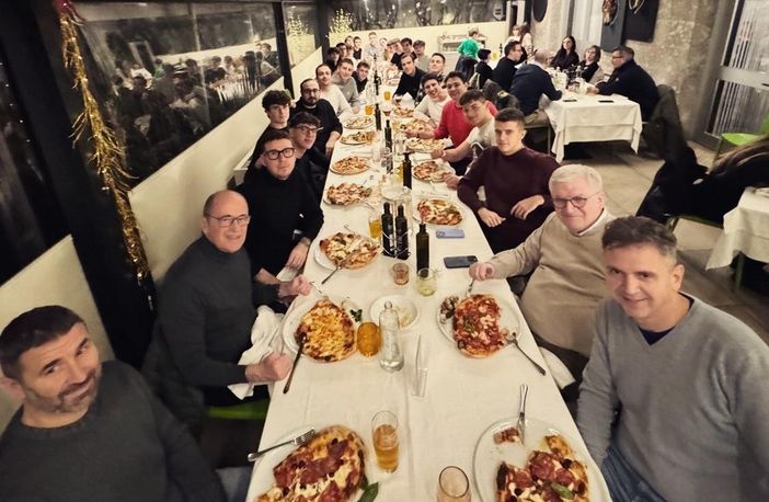 Busto Pallanuoto, una festa carica di entusiasmo: «Vogliamo ripartire con stessa umiltà e ancora più fame»