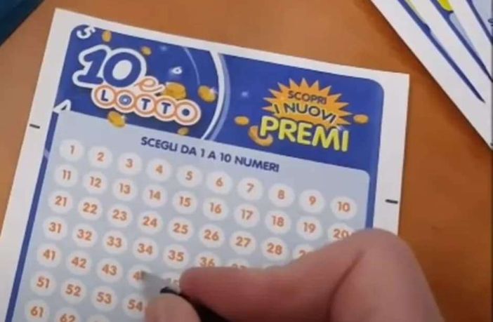 Gallarate, vinti 15mila euro con il 10eLotto. Tripletta in Lombardia Gallarate, vinti 15mila euro con il 10eLotto. Tripletta in Lombardia