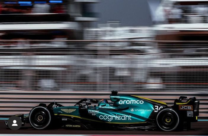 Foto ufficiale Aston Martin Foto ufficiale Aston Martin