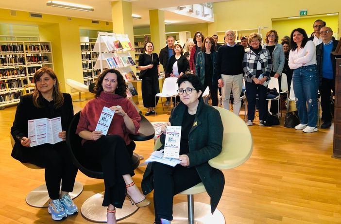 Il festival del libro in rampa di lancio. BA Book torna nella sua “casetta” in piazza Vittorio Emanuele