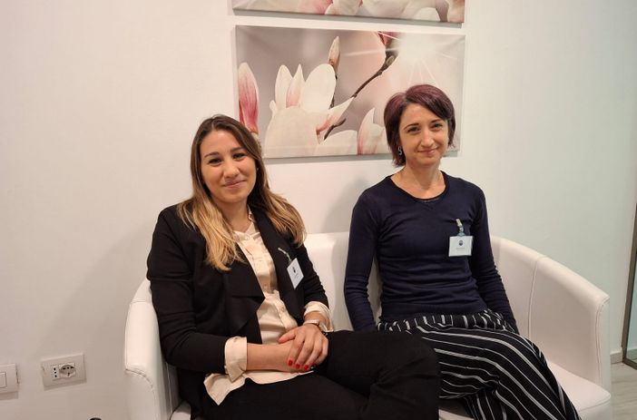 Silvia Bianchi (psicologa) e Lucia Lucca (osteopata e fisioterapista)