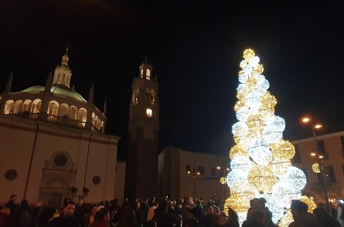 8 dicembre, i “Canti di Natale” si trasferiscono all’auditorium dell’istituto Tirinnanzi