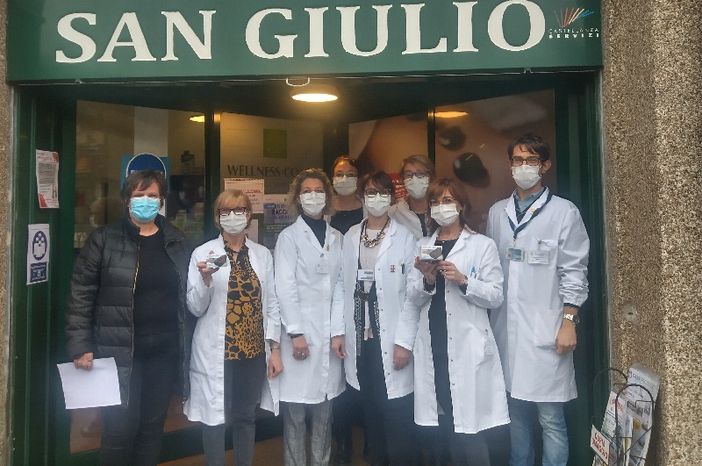 La farmacia comunale dona quattro saturimetri a cittadini castellanzesi
