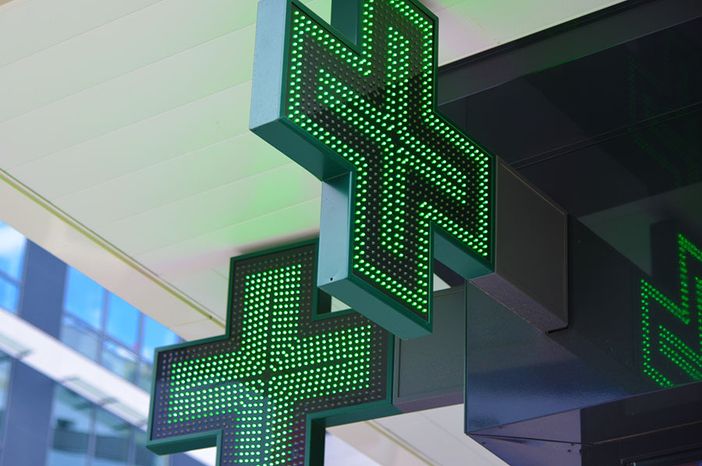 Due rapine identiche in farmacia, fermato un cinquantenne pregiudicato Due rapine identiche in farmacia, fermato un cinquantenne pregiudicato