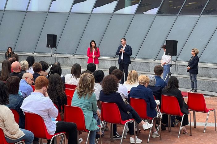 La consegna delle borse di studio al Maga