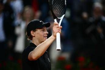 Sinner da favola, domina Ruud e vola in semifinale agli Internazionali Sinner da favola, domina Ruud e vola in semifinale agli Internazionali