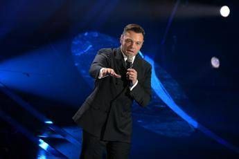 Sanremo, Tiziano Ferro super ospite della prima serata
