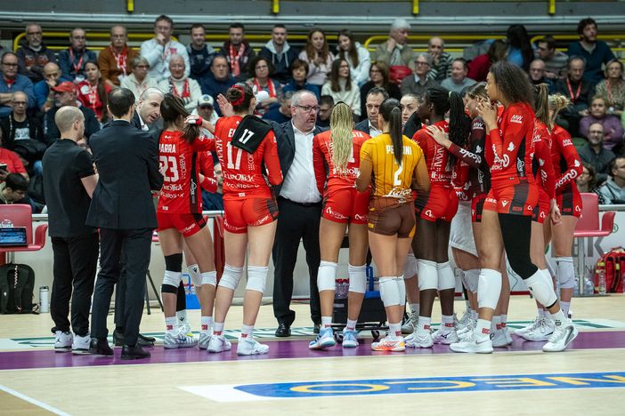 Uyba-Scandicci 0-3, sesto k.o. di fila per Busto (foto Lega Volley Femminile) Uyba-Scandicci 0-3, sesto k.o. di fila per Busto (foto Lega Volley Femminile)