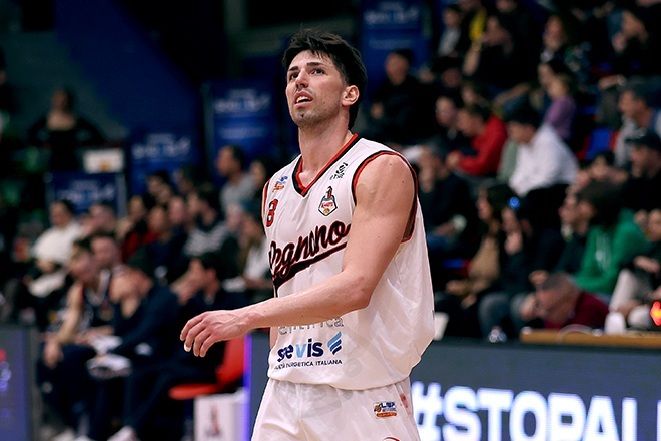 Knights sconfitti alla Soevis Arena, con Piacenza finisce 70-74 Knights sconfitti alla Soevis Arena, con Piacenza finisce 70-74