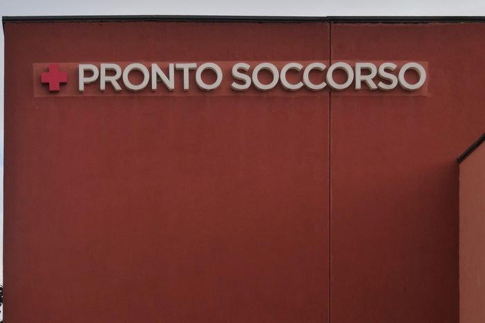 Cade dal letto, morto neonato di 10 mesi a Bisceglie
