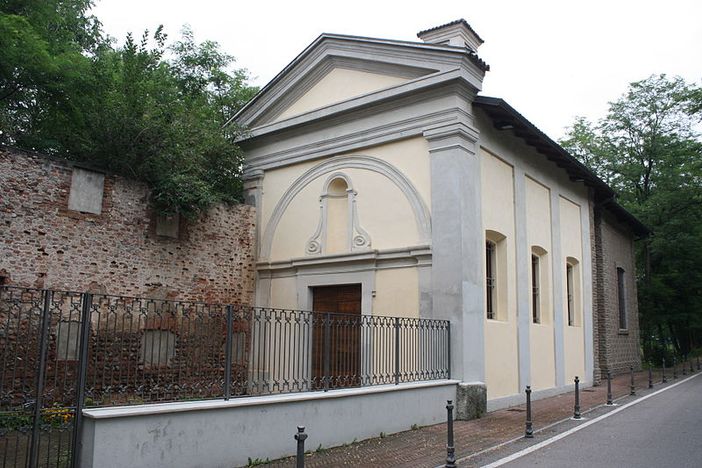 Giochi d’una volta e musica nella chiesetta della Cascina dei poveri