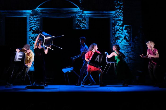 Al teatro Tirinnanzi di Legnano arriva “Sogno di una notte di mezza estate” Al teatro Tirinnanzi di Legnano arriva “Sogno di una notte di mezza estate”