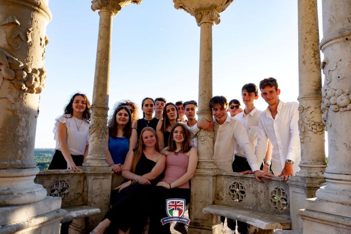 È l’anno del boom per Acof: voti alti, famiglie fidelizzate e ora un nuovo liceo per The International Academy È l’anno del boom per Acof: voti alti, famiglie fidelizzate e ora un nuovo liceo per The International Academy