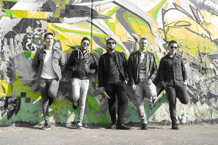 “Brucia (in me)”, l’esordio della band I-Banta. Con un videoclip girato a Busto