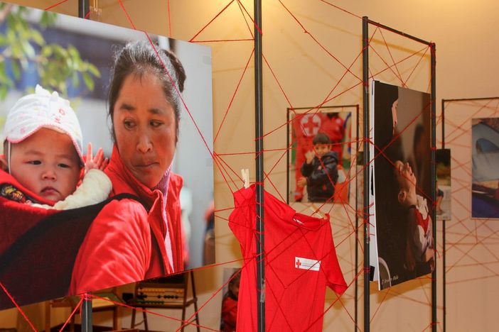 Acof esalta le missioni della Croce Rossa: in mostra gli scatti di Ibrahim Malla