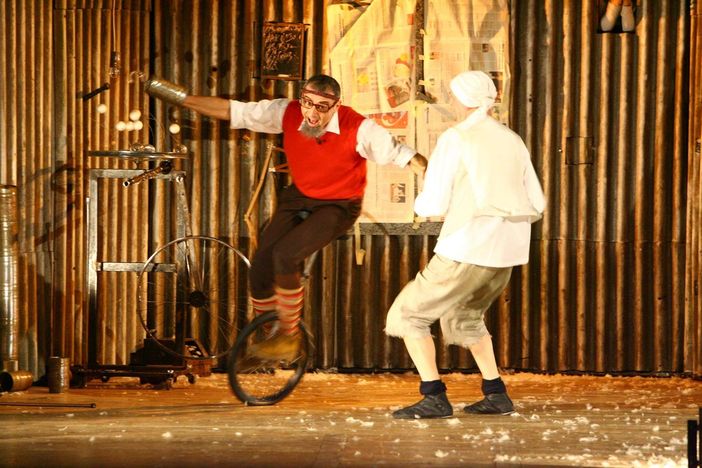 Teatro delle Arti: partenza con tutto esaurito per Lella Costa ed Elia Schilton, attesa per Peter Pan Teatro delle Arti: partenza con tutto esaurito per Lella Costa ed Elia Schilton, attesa per Peter Pan