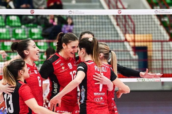 La Futura Volley vola in Sicilia per la prima sfida a Messina