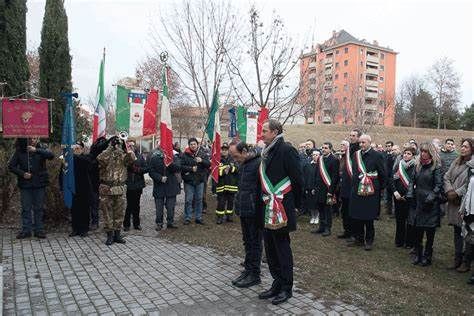 Una commemorazione degli anni scorsi (foto d'archivio)