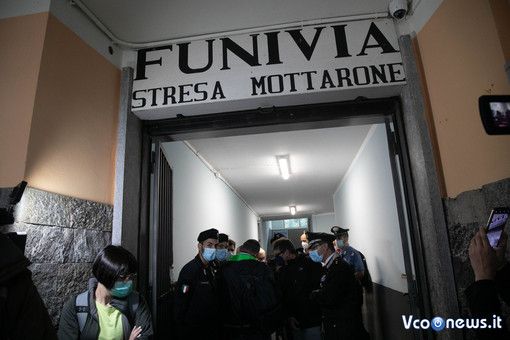 Mottarone, sabato gli interrogatori dei tre fermati. Presto potrebbero esserci nuovi indagati Mottarone, sabato gli interrogatori dei tre fermati. Presto potrebbero esserci nuovi indagati