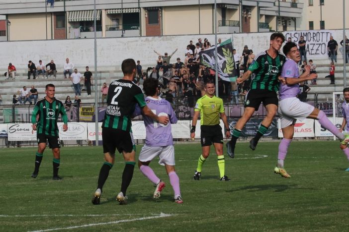 VIDEO. Il Legnano ribalta la Castellanzese nel derby. Palo: «Una vittoria dedicata a tutta la città»